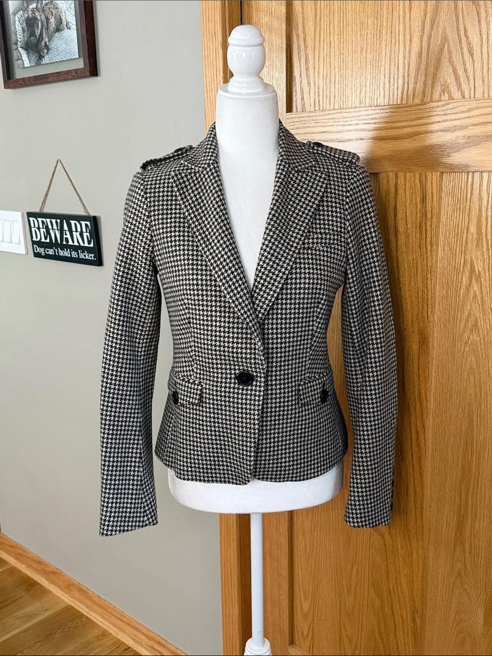 Ted Baker Black and White Houndstooth Tailored Blazer